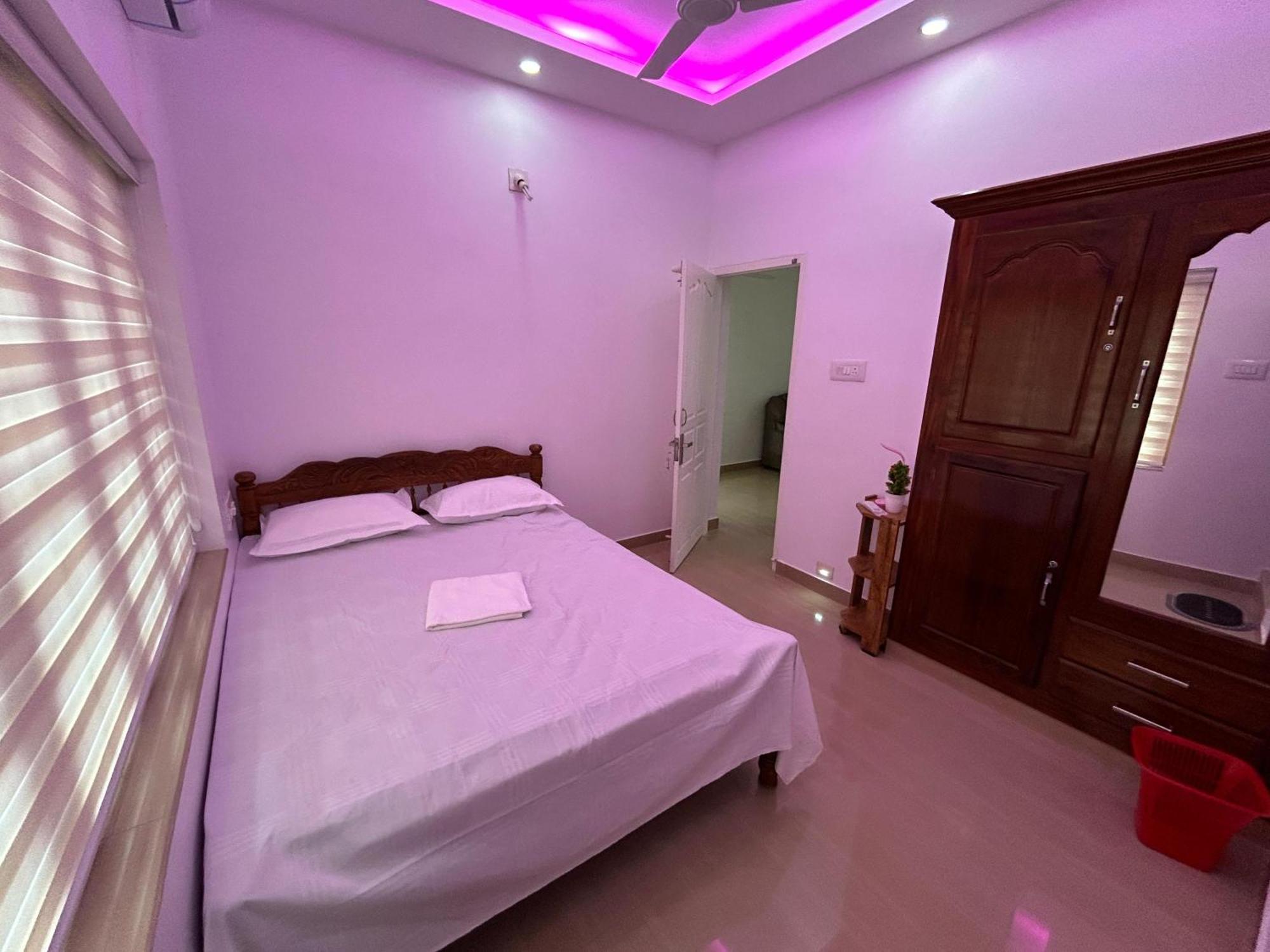 Puzhayoram Homestay Thrissur Kültér fotó